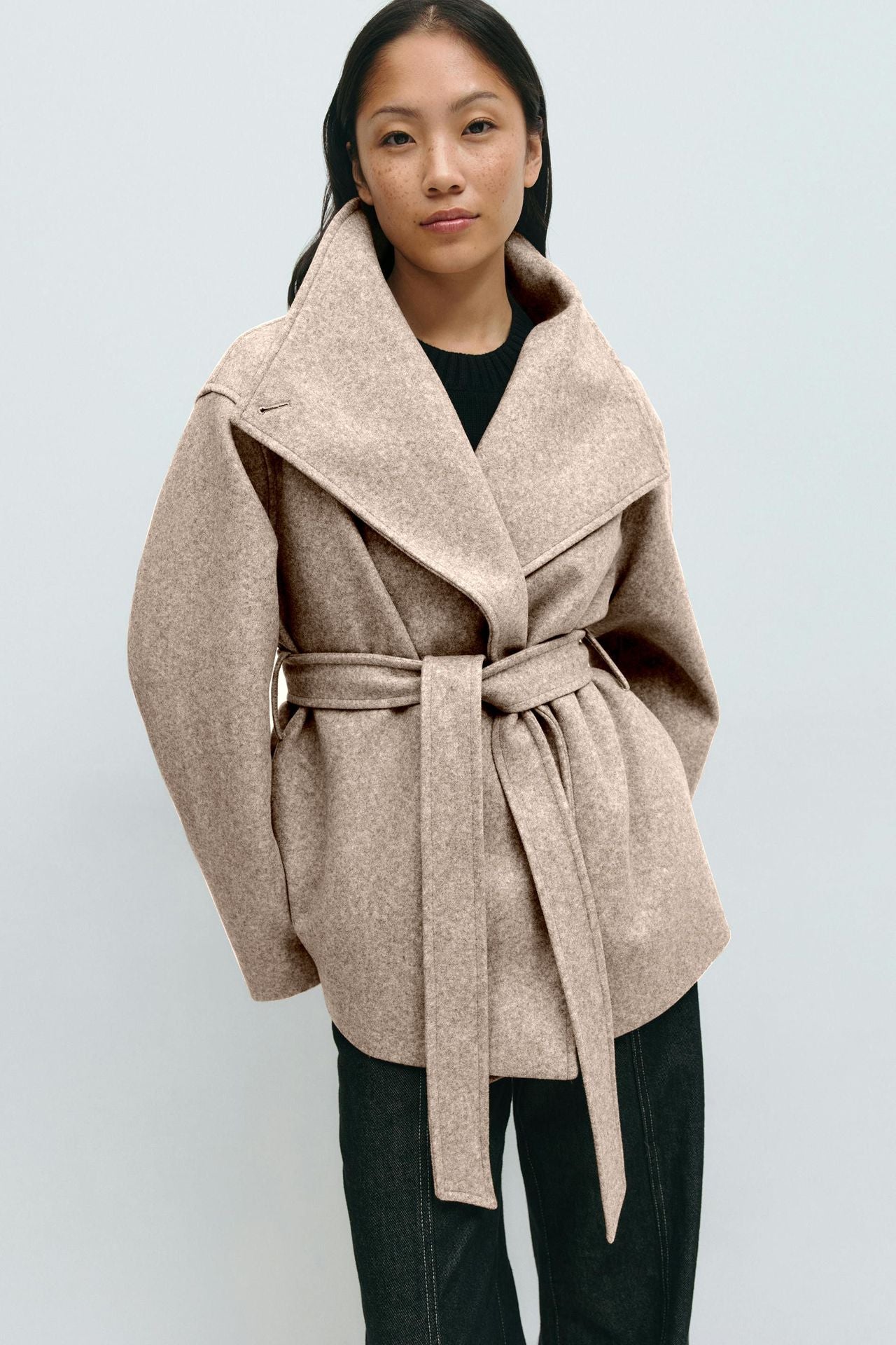 Alma Mid-Length Coat – Beige