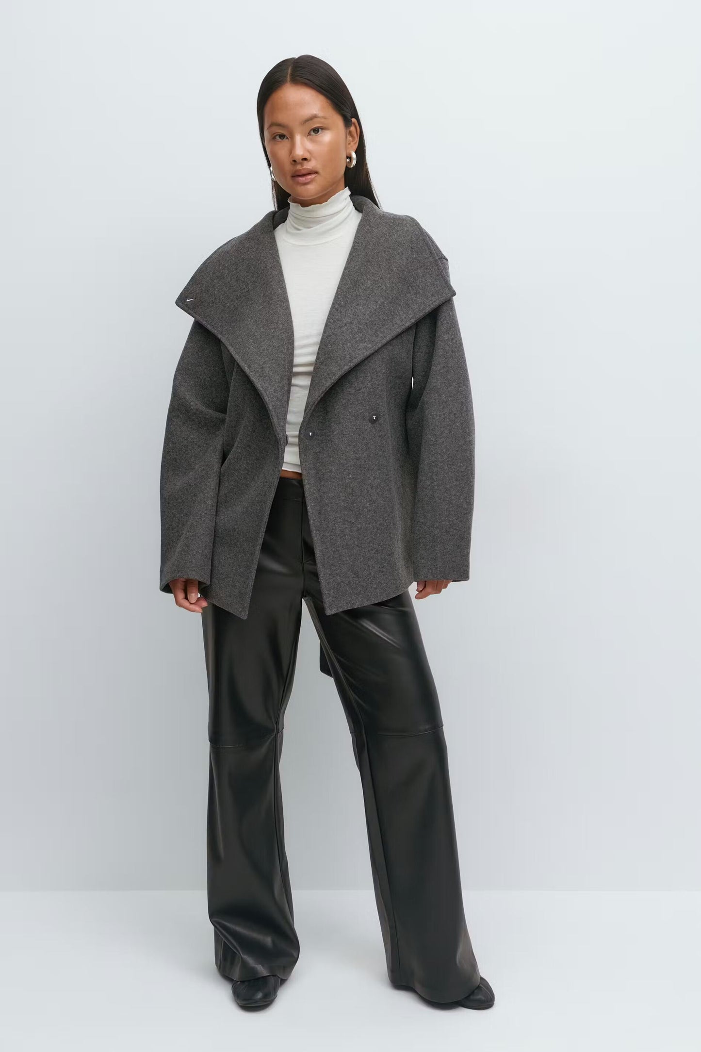 Alma Mid-Length Coat – Gray